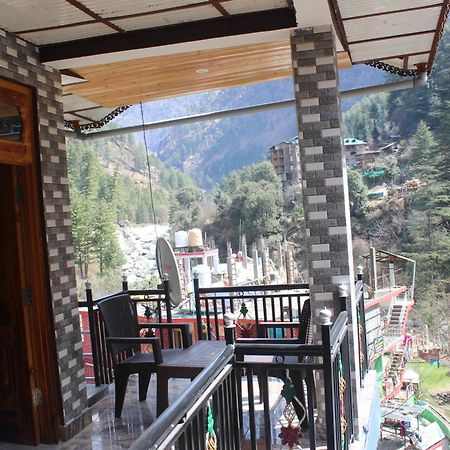 Moonlight Guest House Kasol Exteriör bild