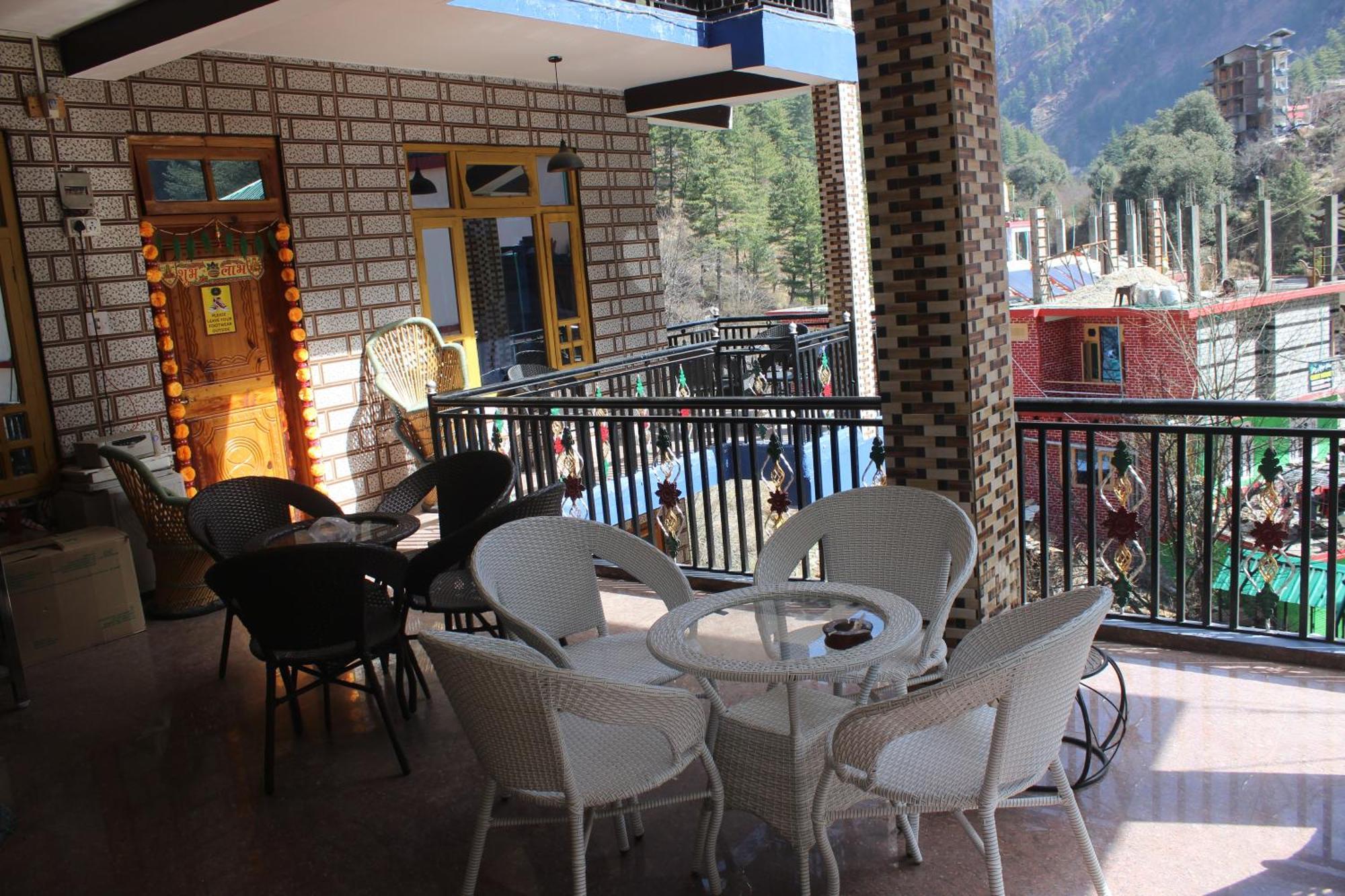 Moonlight Guest House Kasol Exteriör bild